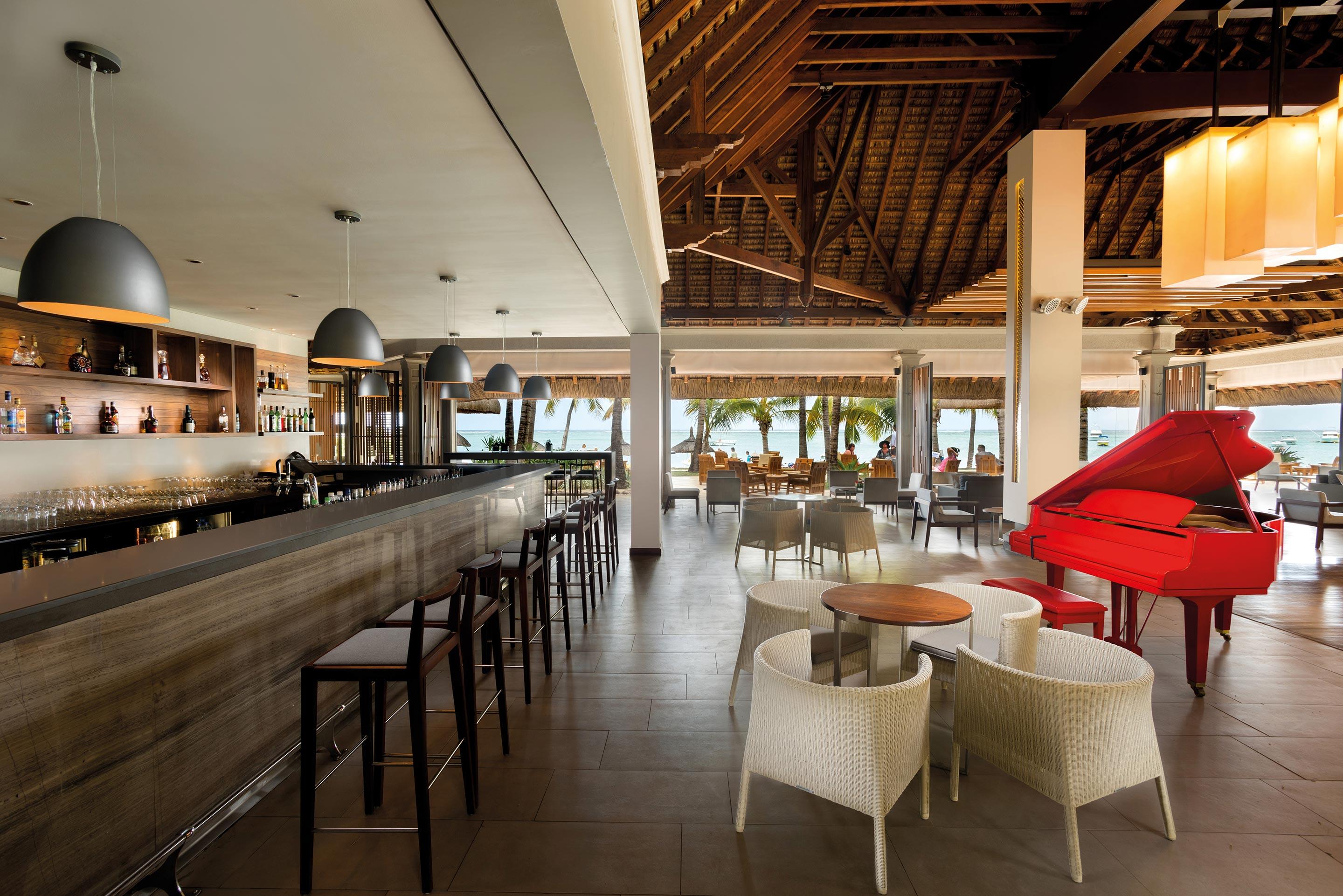 Paradis Beachcomber Golf Resort & Spa Le Morne Brabant Exterior photo